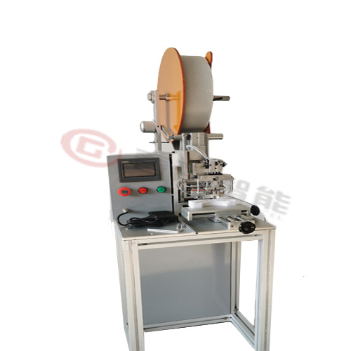 Spongia semi-automatica habena machina fixa pro larva KN94